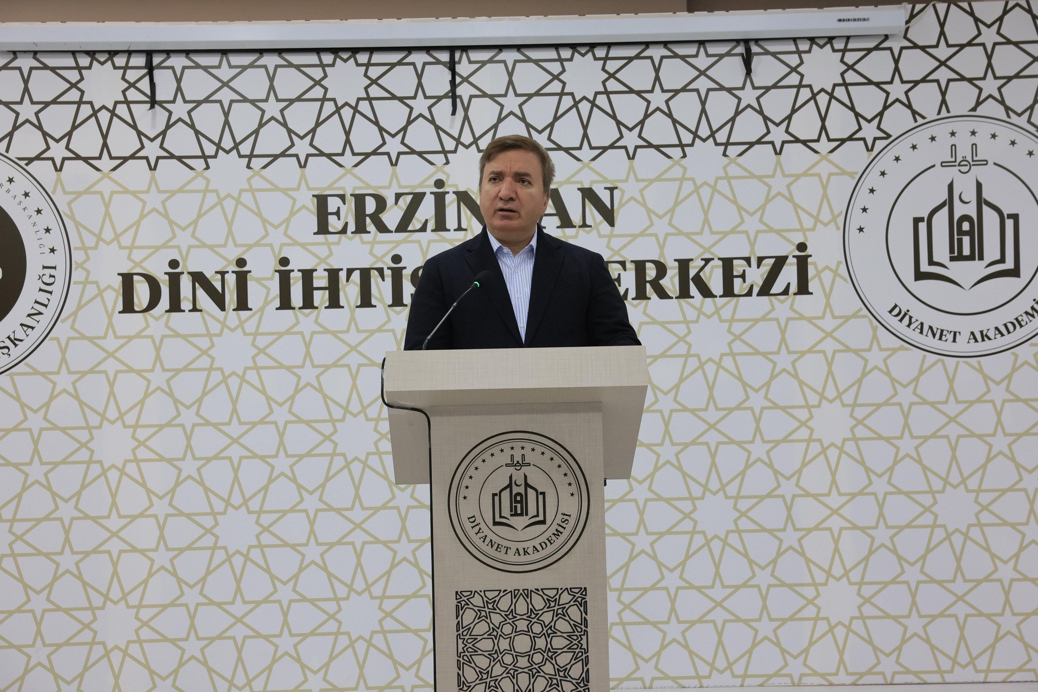 Dini Ihtisas Merkezi (1)