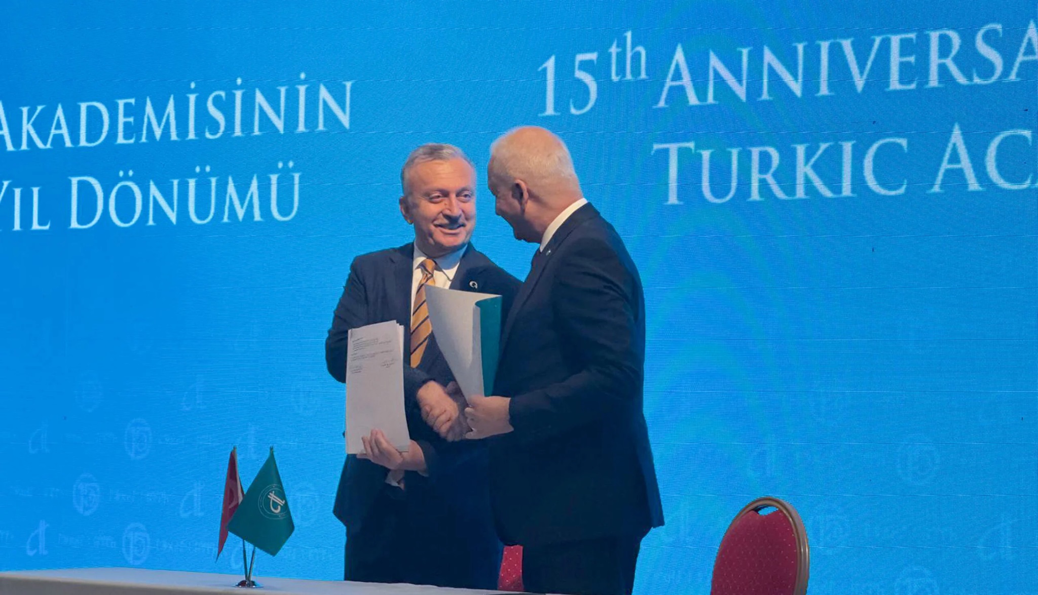 Ebyü Türk Akademsi5