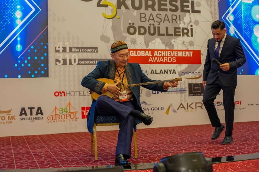 KGK' dan Küresel Başarı Ödülleri sahiplerini buldu 1-1