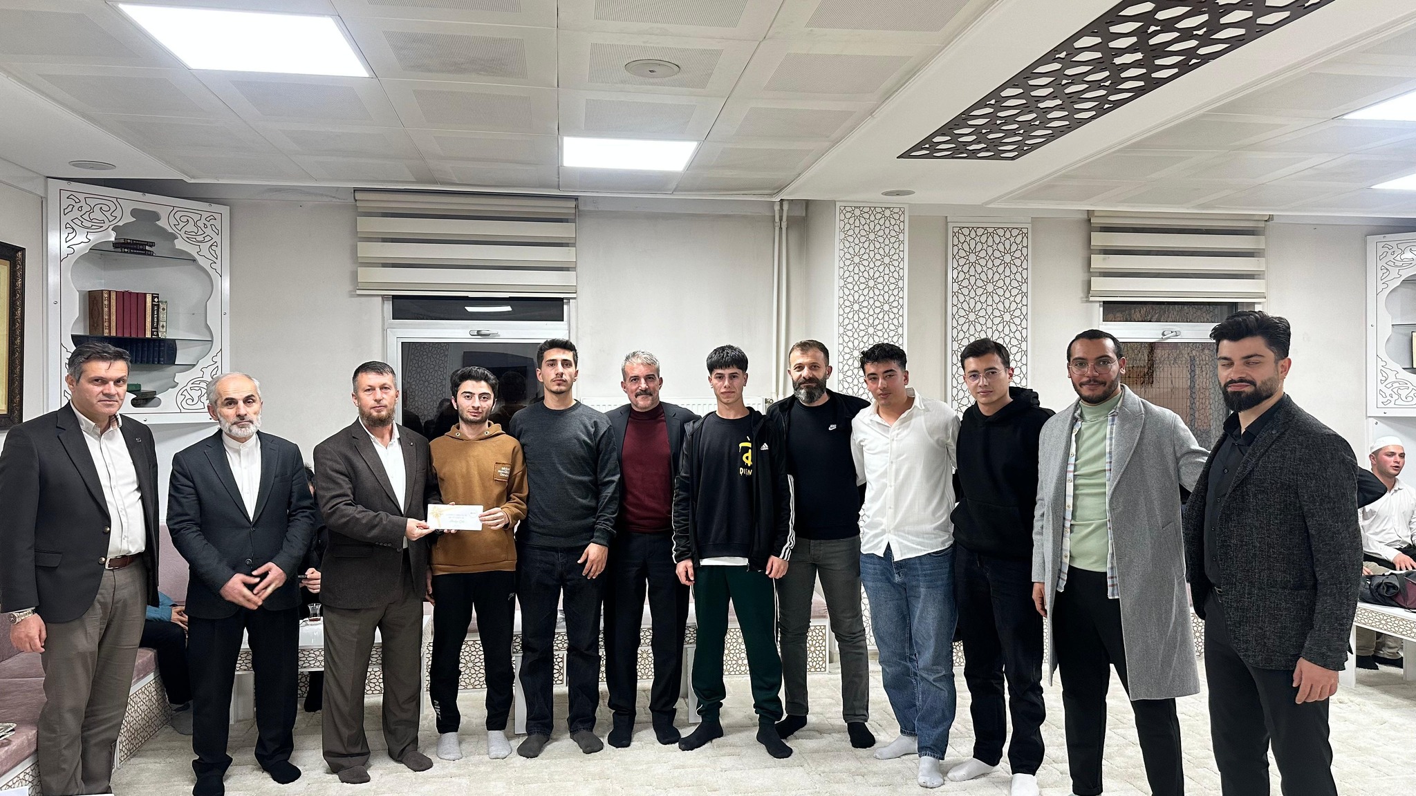 598672723 1309524224535023 1850317984941329334 N