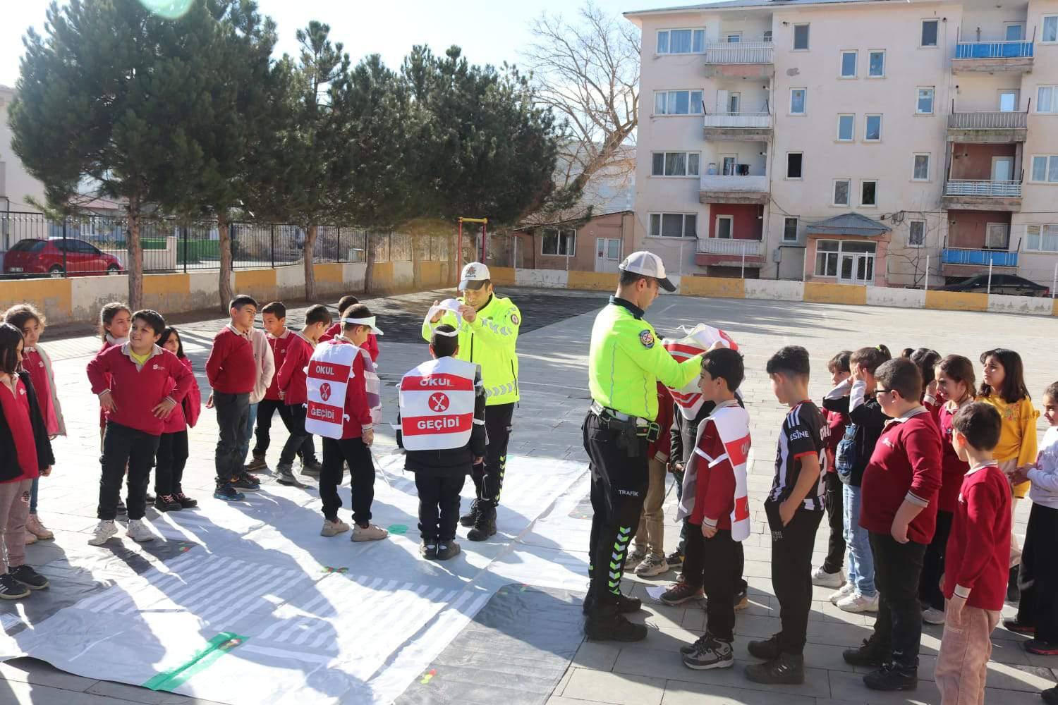 Çayırlı’da Öğrencilere Trafik Güvenliği Eğitimi (1)