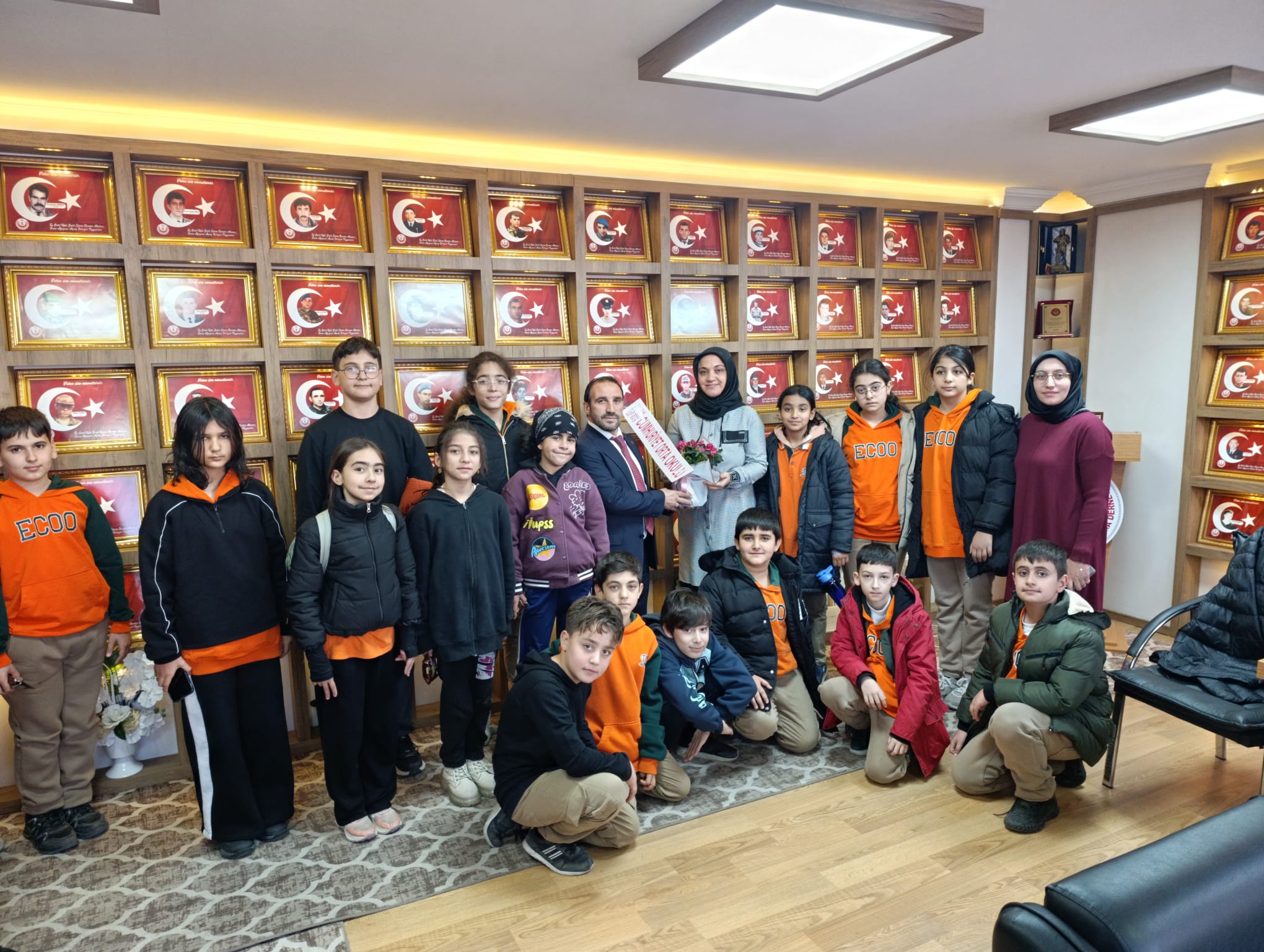 Cumhuriyet Ortaokulu Şehit Aileleri Ziyaret (3)