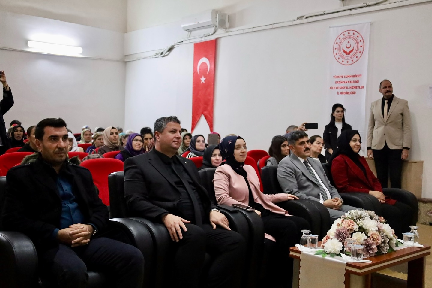 Engelsiz Kızlar (1)