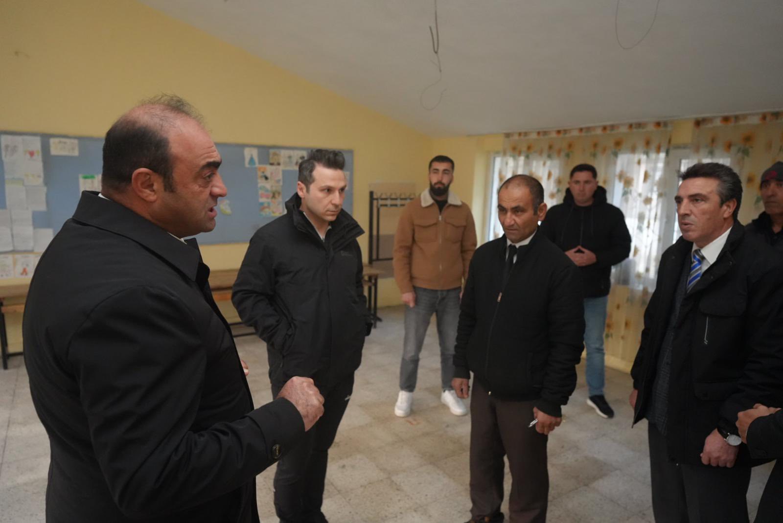 Karadağ Altınbaşakta Boş Binaları Inceledi (3)