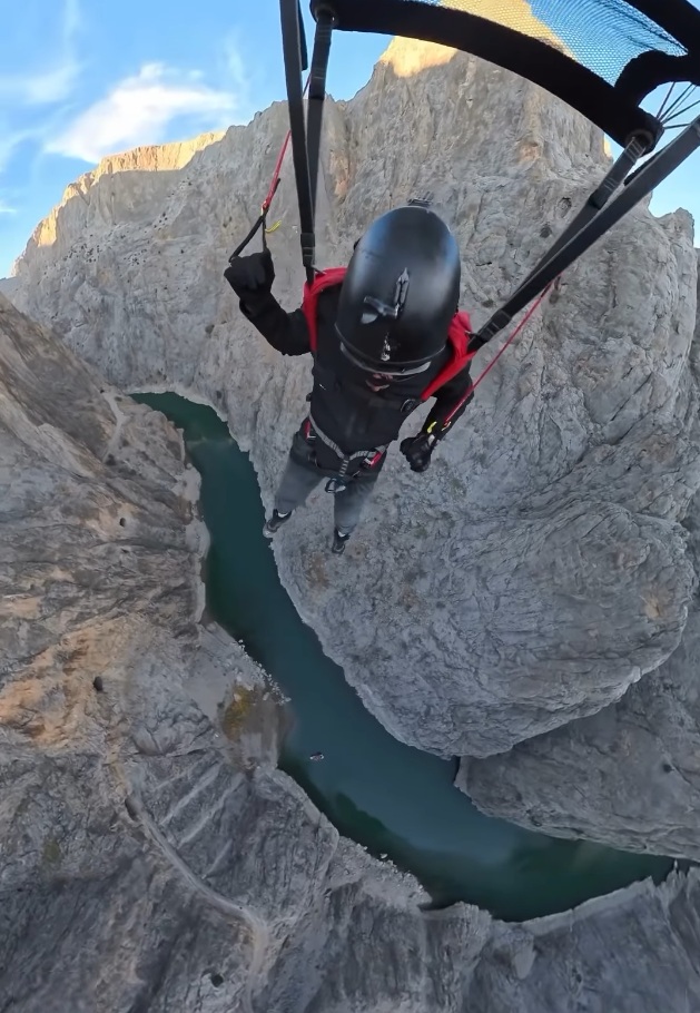 Kemaliye Base Jump (2)