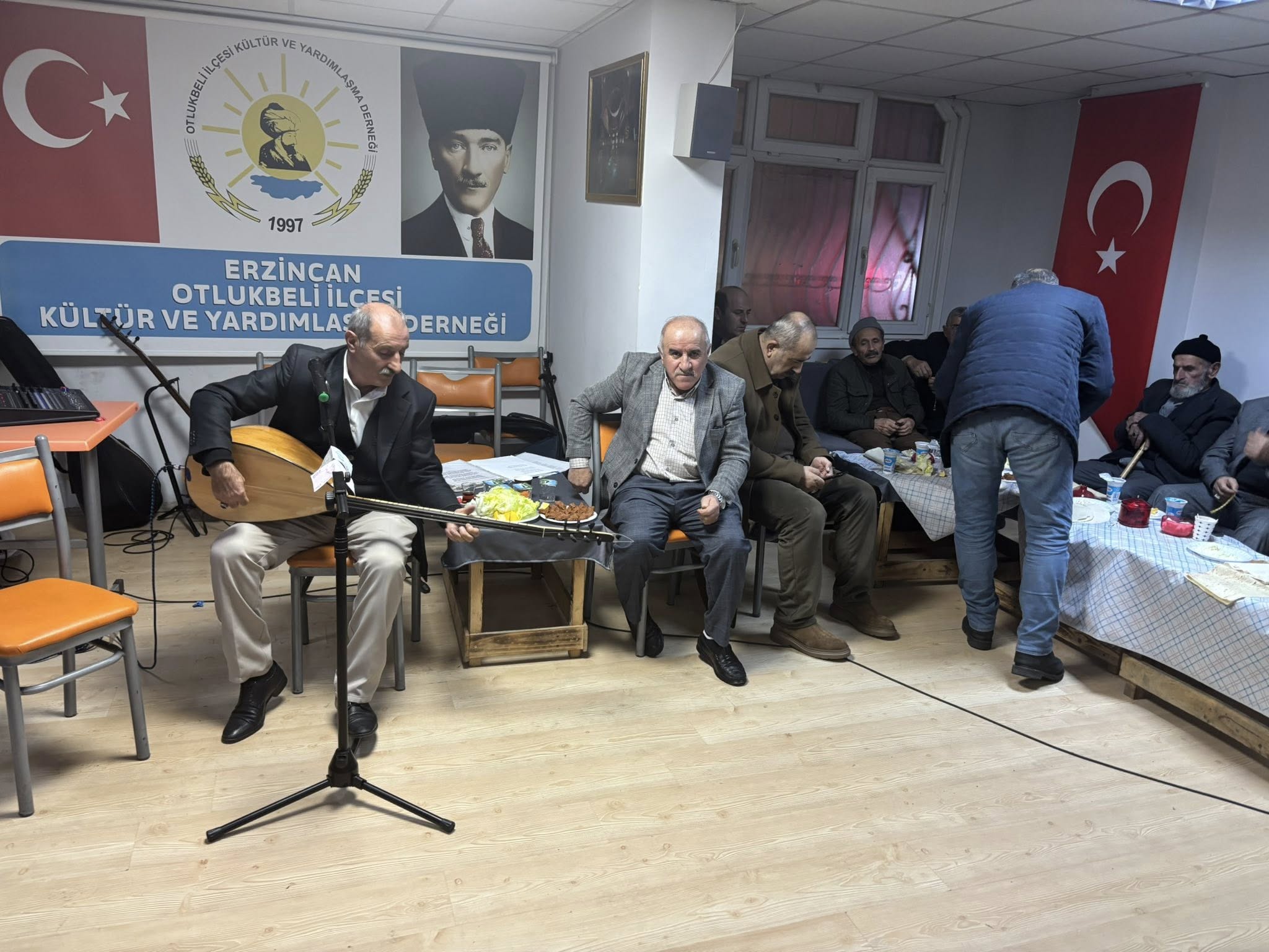 Otlukbeli Çiğ Köfte Partisi (4)