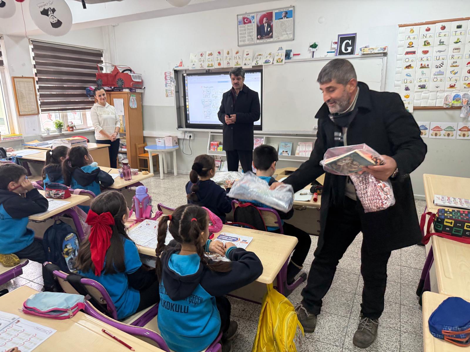 Refahiyeye Izmirden Malzeme Dağıtımı (7)