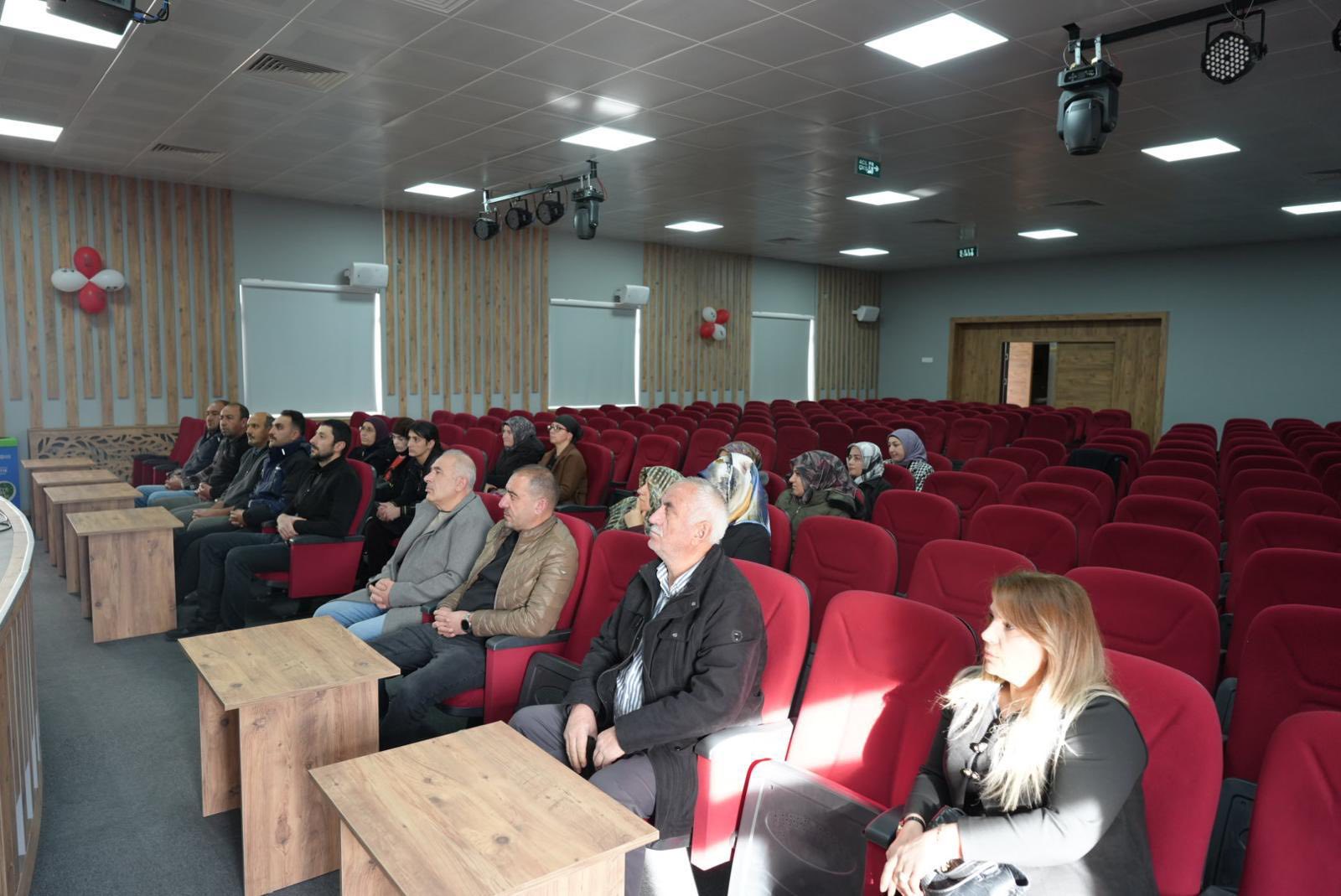 Üzümlü Kaymakamı Sağlıksız Gıda (2)