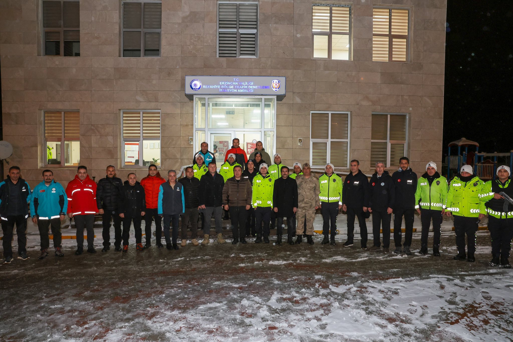 Vali Aydoğdu Sakaltutanda (2)