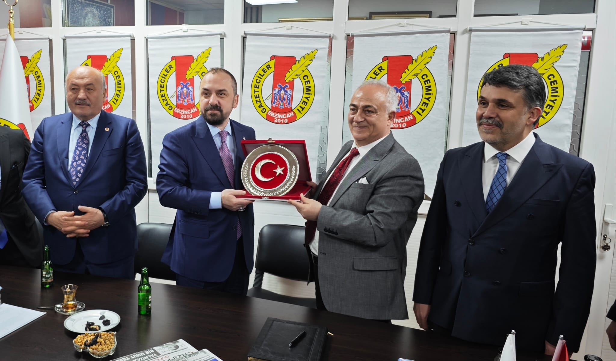 Acar, “Erzincan’ın Toprağına Ne Eksen Yetişir”