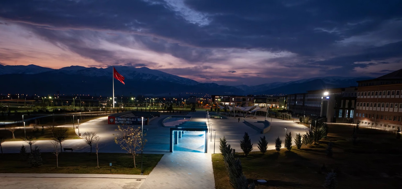 Erzincan'dan Akademik Dünyaya Yerli Ve Milli Yazılım Hamlesi (2)