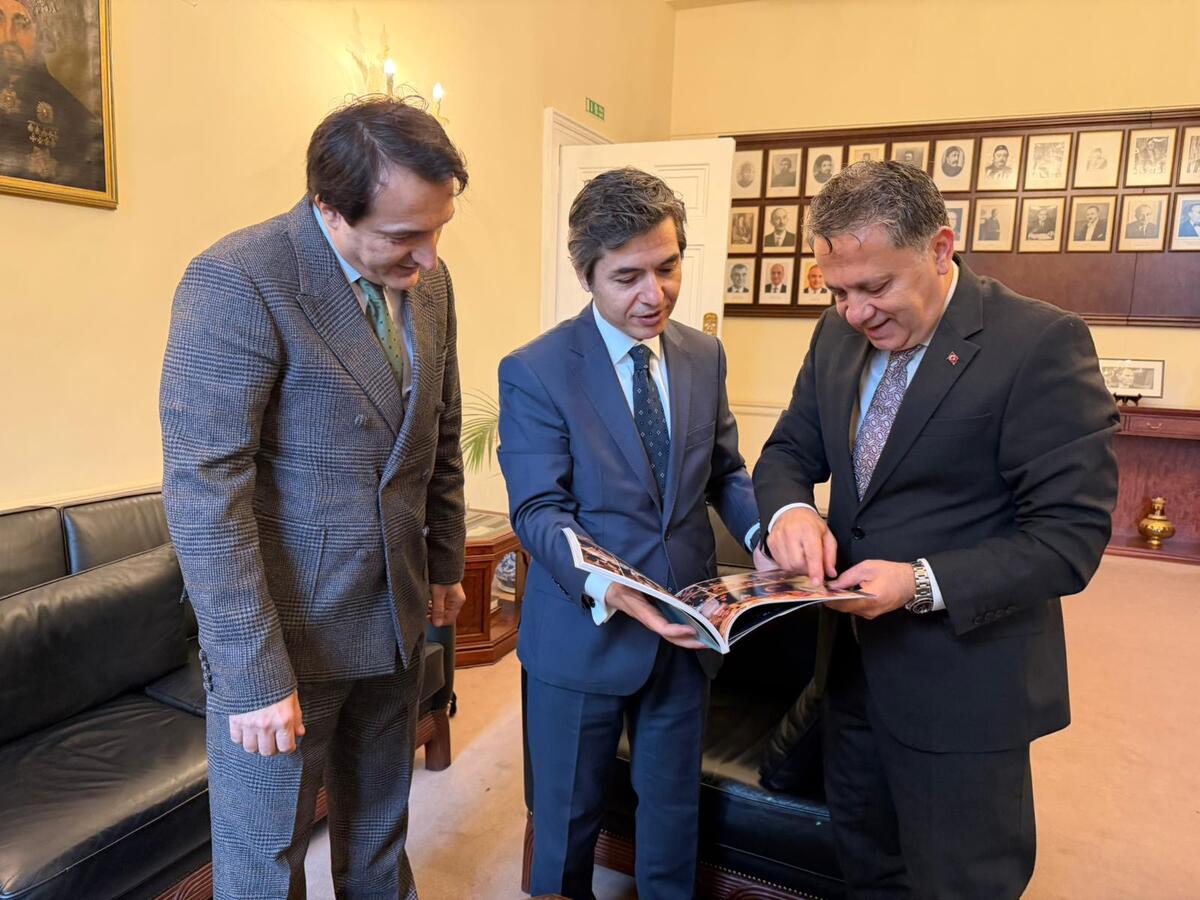 Kgk Heyetinden Londra'da Diplomasi Turu 2