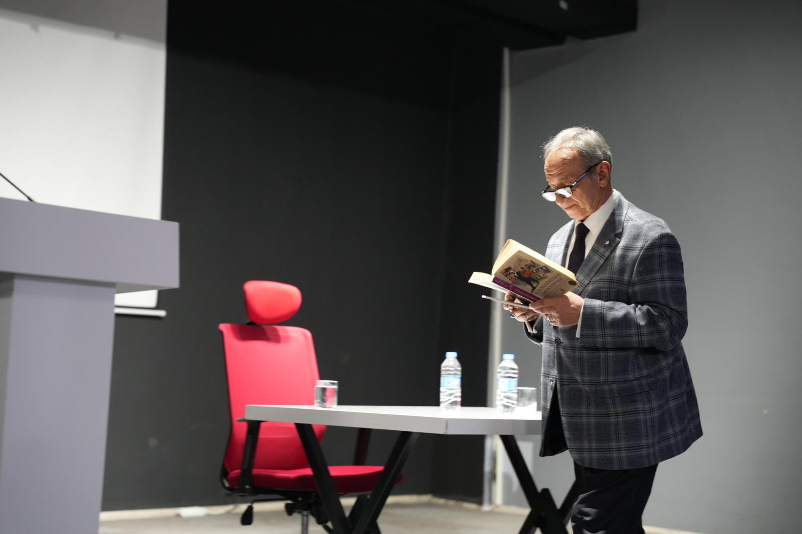 Sadık Yalsızuçanlar Erzincan’da 750 Gençle Buluştu1