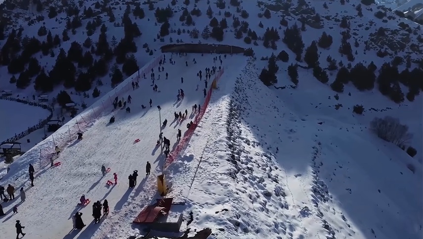 Üzümlü Kayak Çocuklar 4