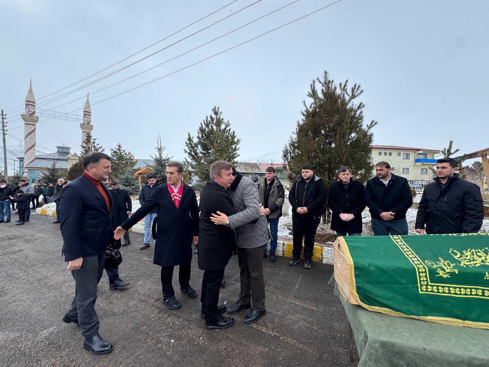 Atıf Tektaş Cenaze Töreni (3)