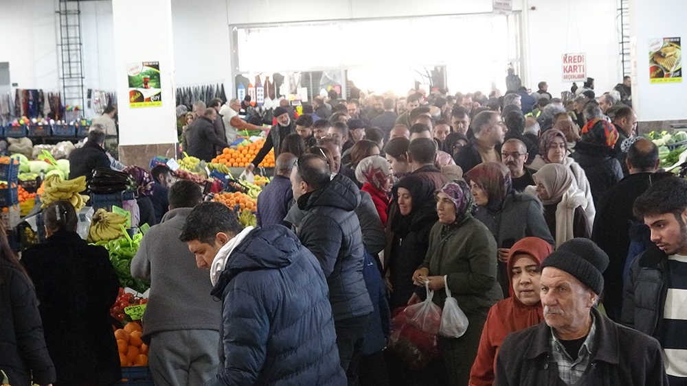 Erzincan’da Vatandaş Tercihini Pazardan Yana Kullandı 1