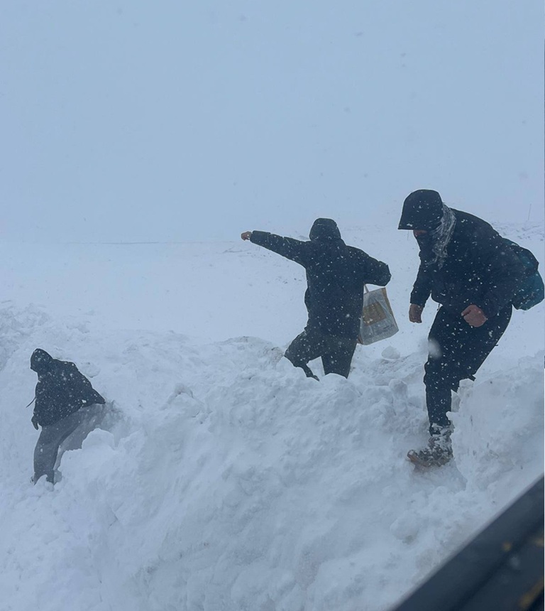 Sultan Murat Yolunda Can Pazarı (1)