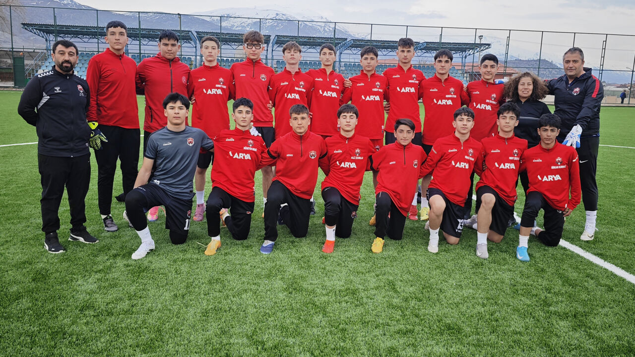 24 Erzincanspor U15 Takımının Hedefi Türkiye Şampiyonluğu