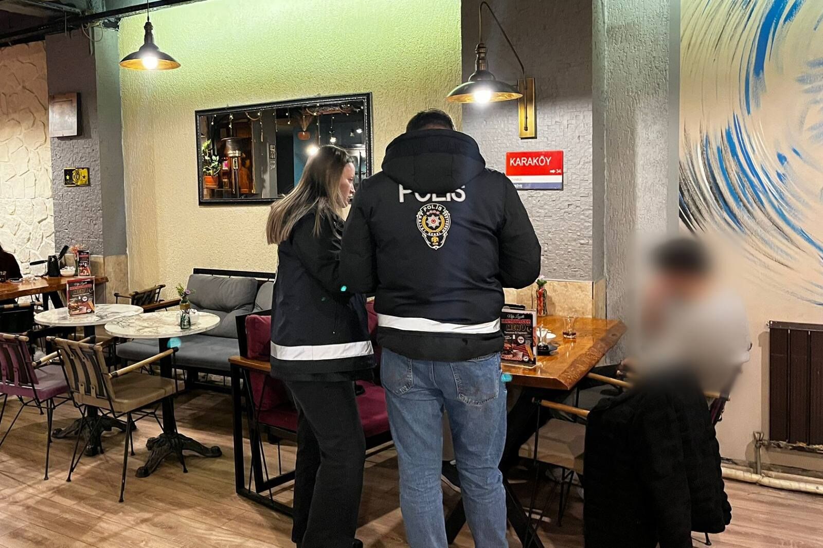 Ahlak Masası Polis (4)