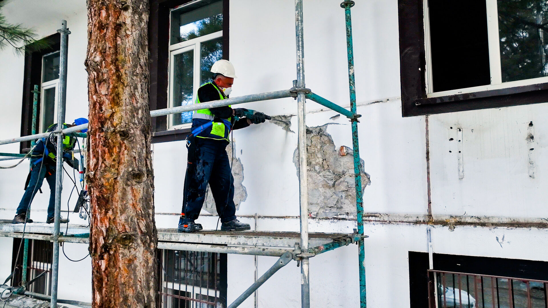 B E L E D İ Y E İ B İ N A S I H D.00 00 34 42. Still010