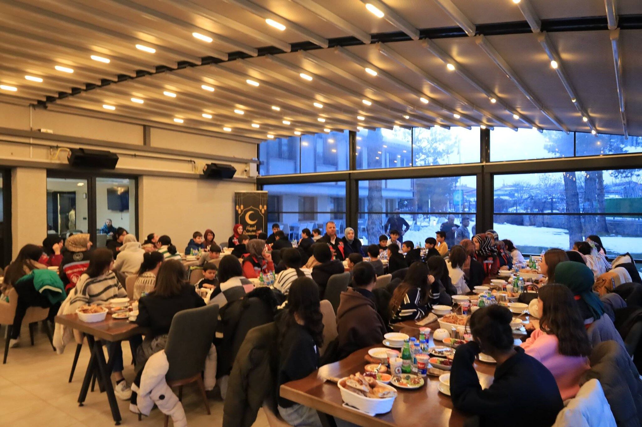 Dünya Yetimler Günü