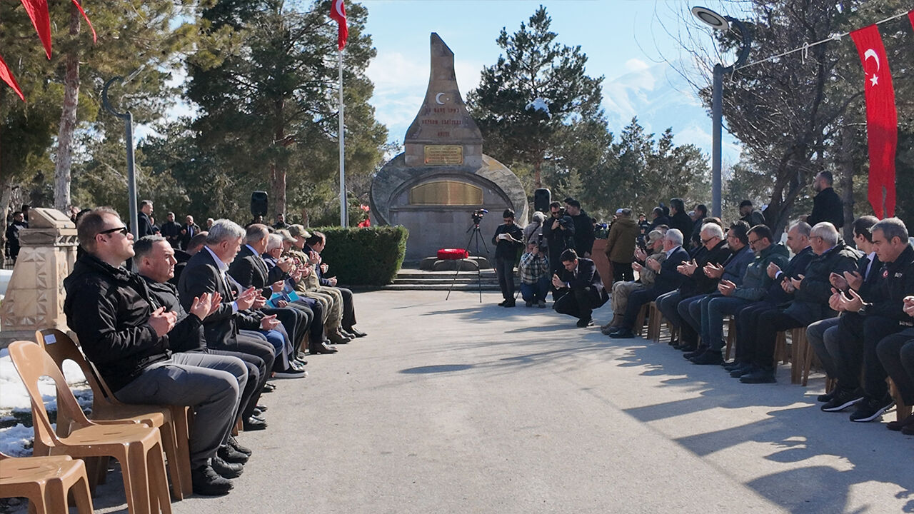 Erzincan’da 1992 Deprem Şehitleri Anıldı.1