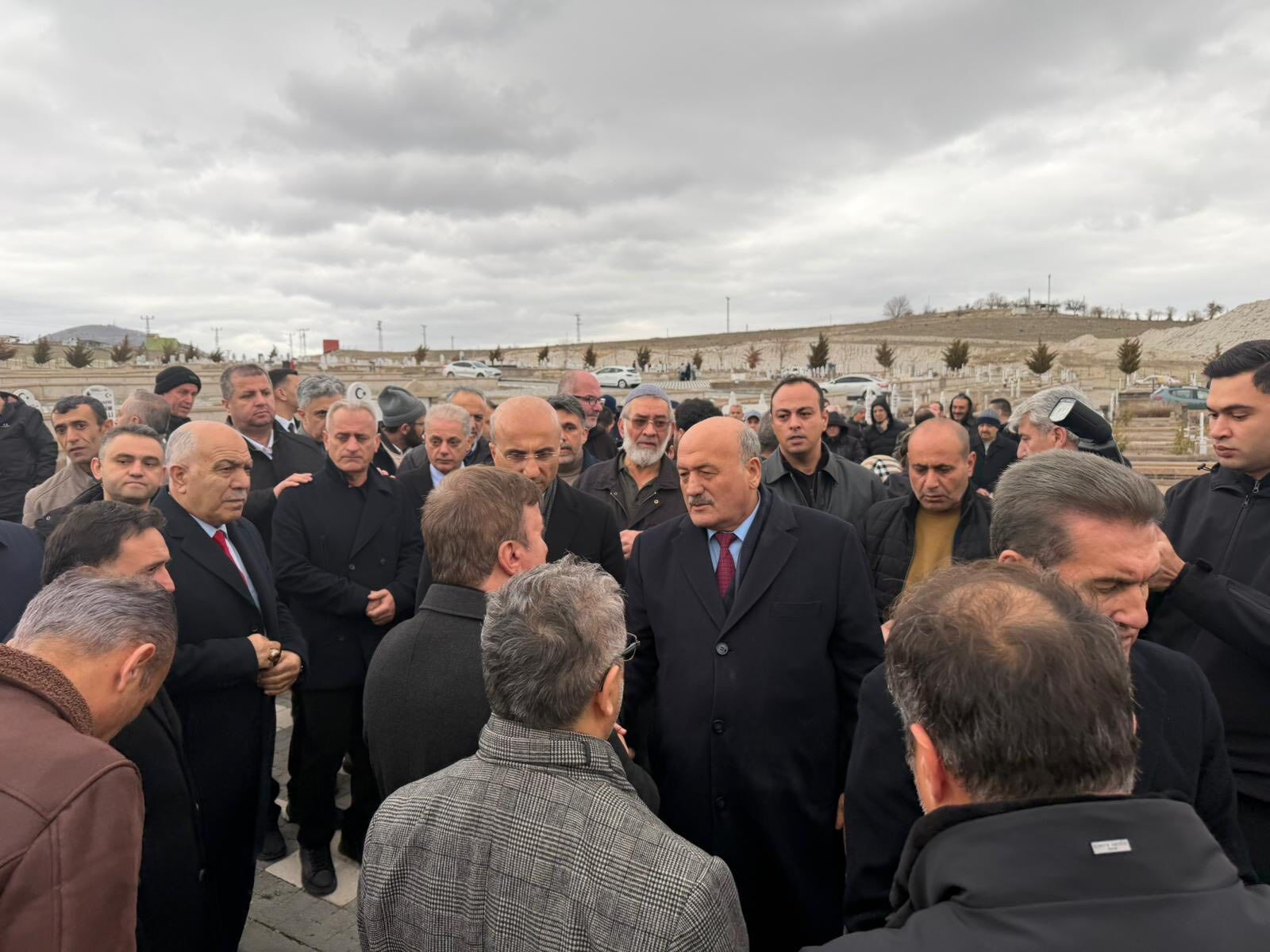 Valinin Kayınpederi Cenaze Töreni (3)