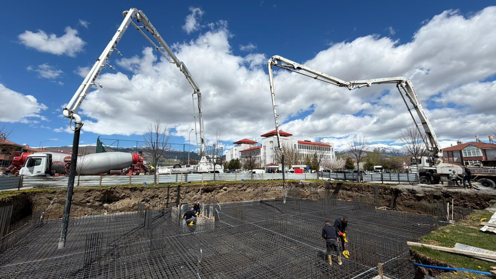 677936547 1513337463484271 1772865388025505513 N (1)