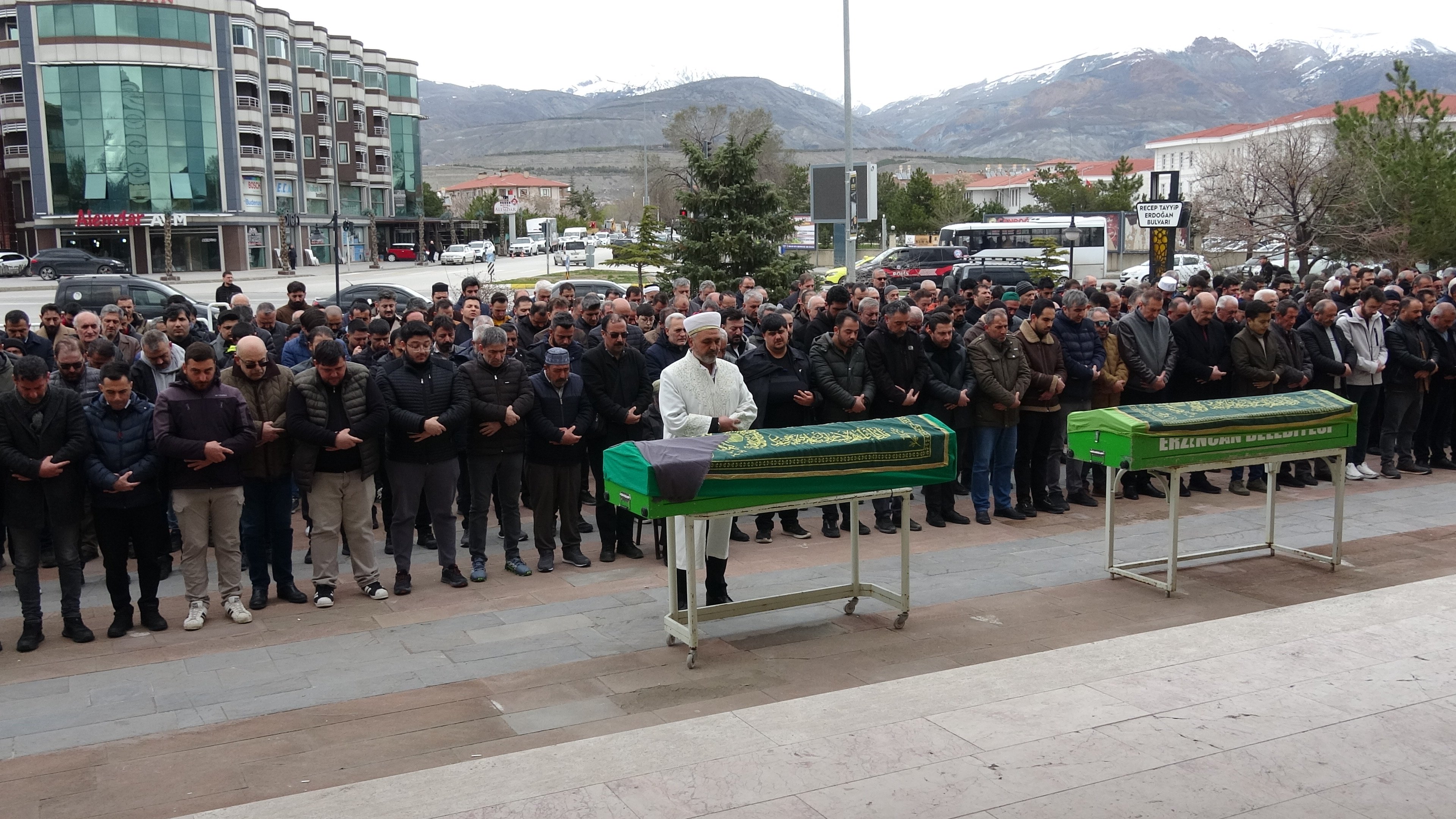 Aynı Aileden Acı Haberler Erzincan’ı Yasa Boğdu