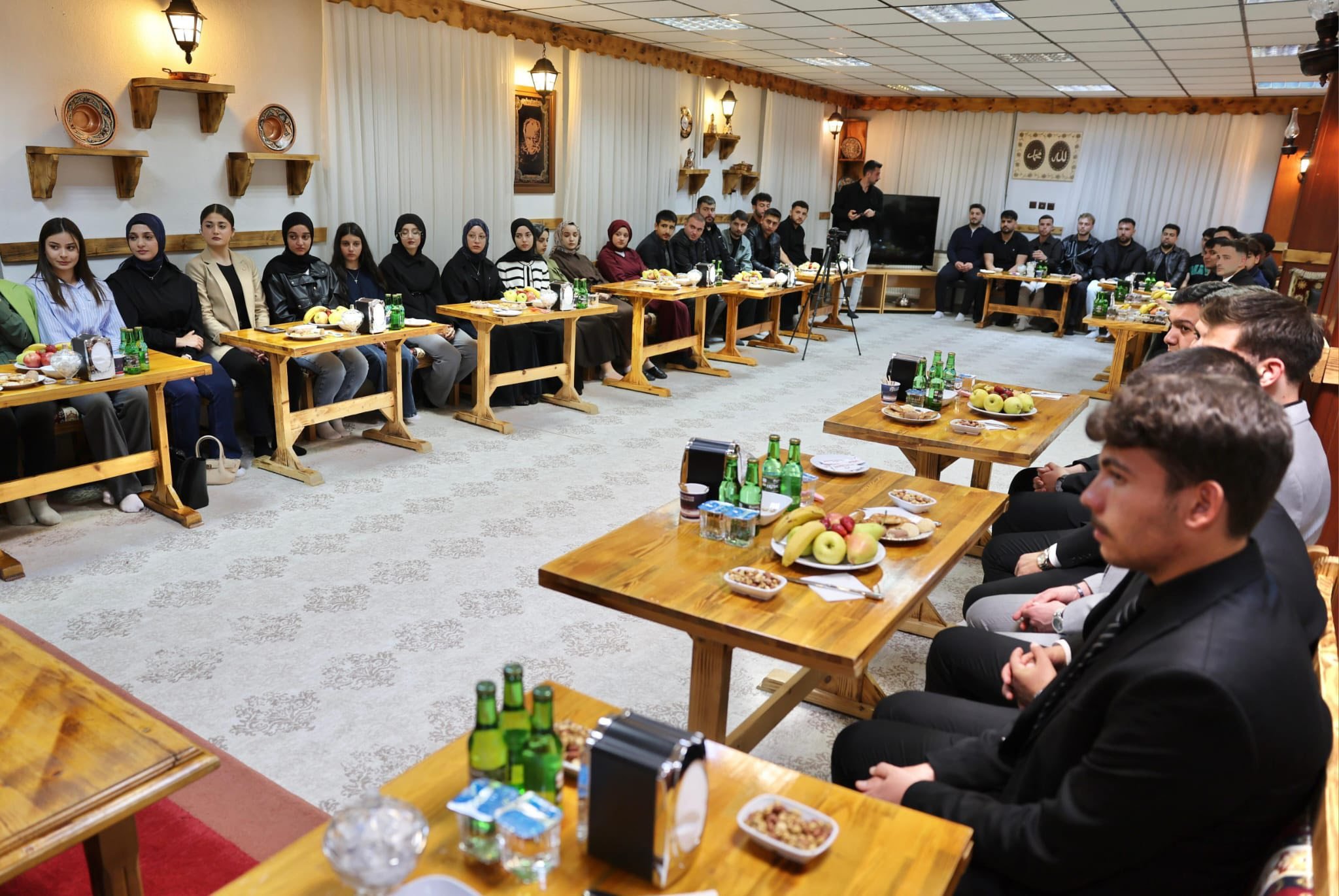 Binali Yıldırım Gençlerle Buluştu (2)