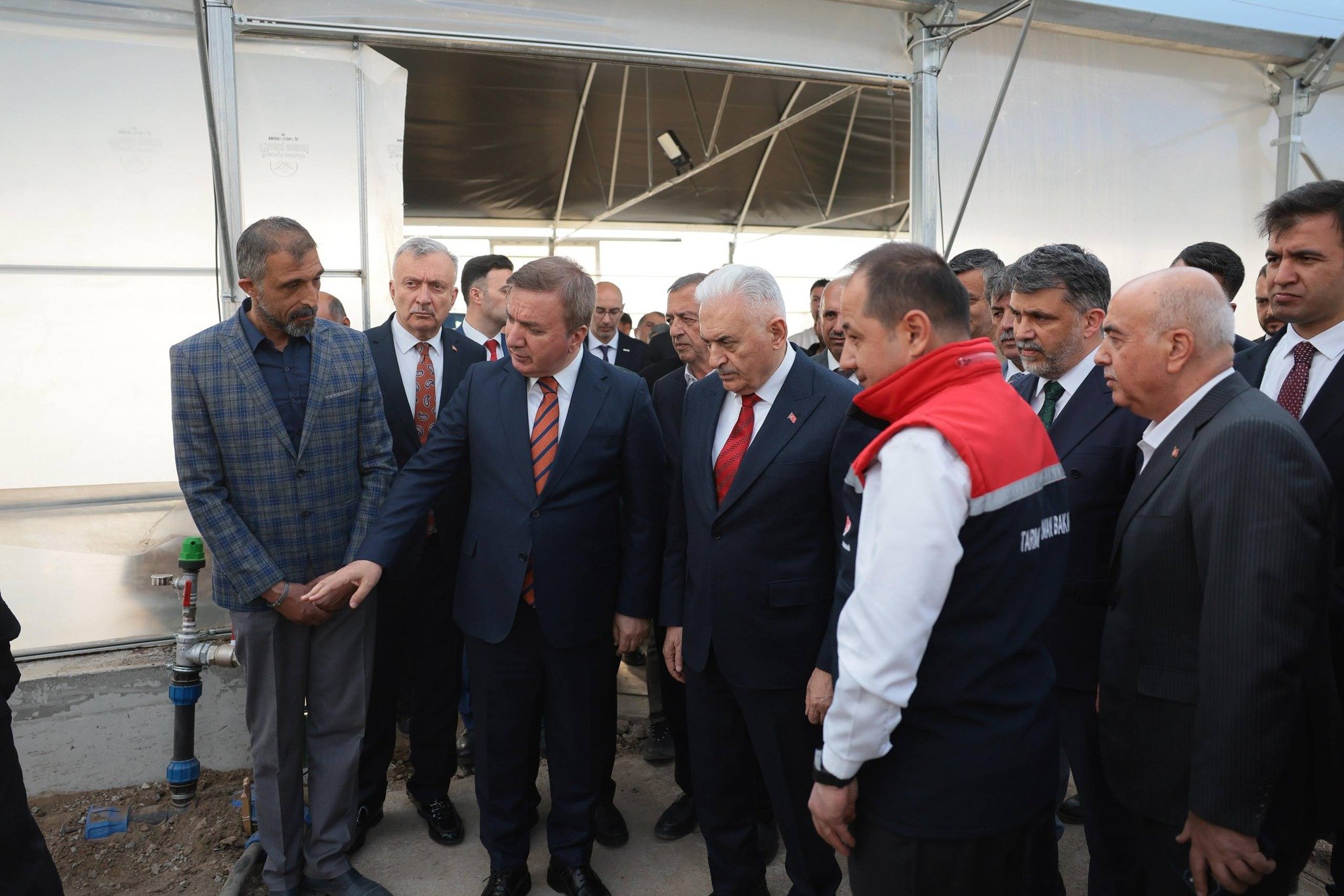 Binali Yıldırım Toplu Sera Bölgesinde (3)