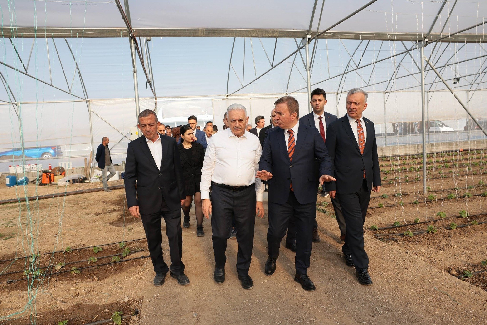Binali Yıldırım Toplu Sera Bölgesinde (7)