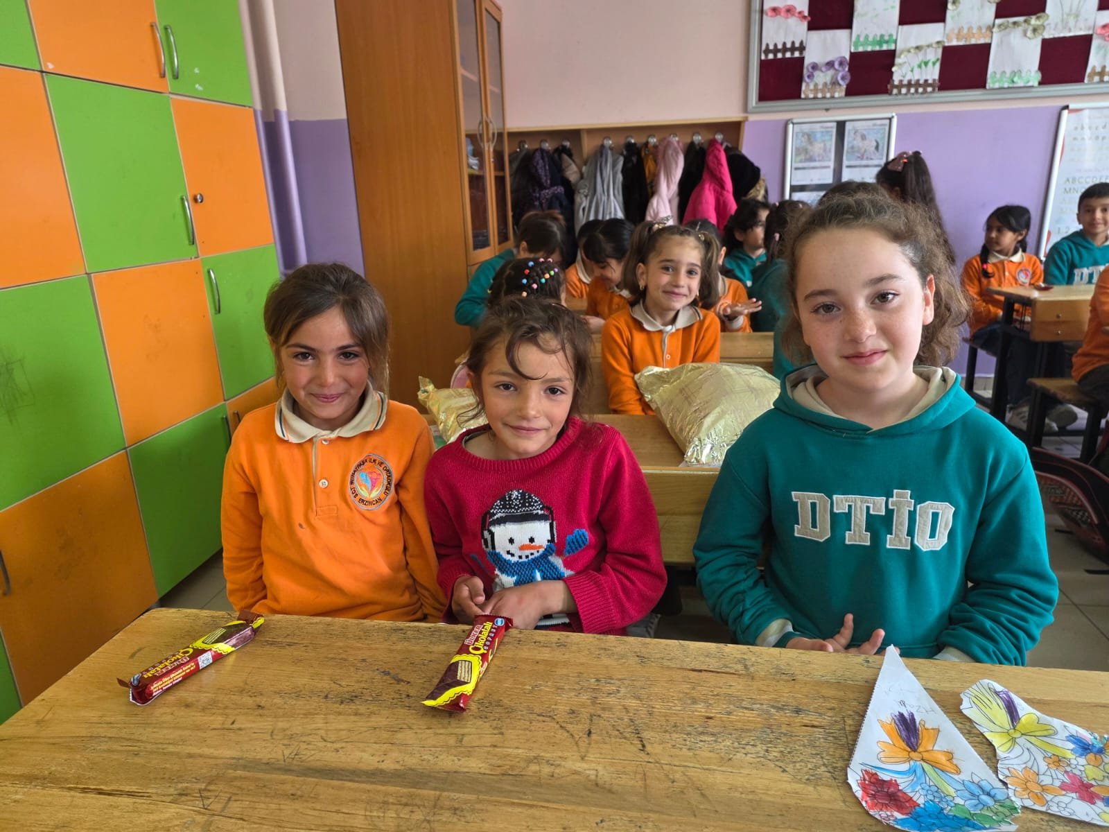 Erzincan'da Minik Öğrencilerden Büyük Davranış (1)