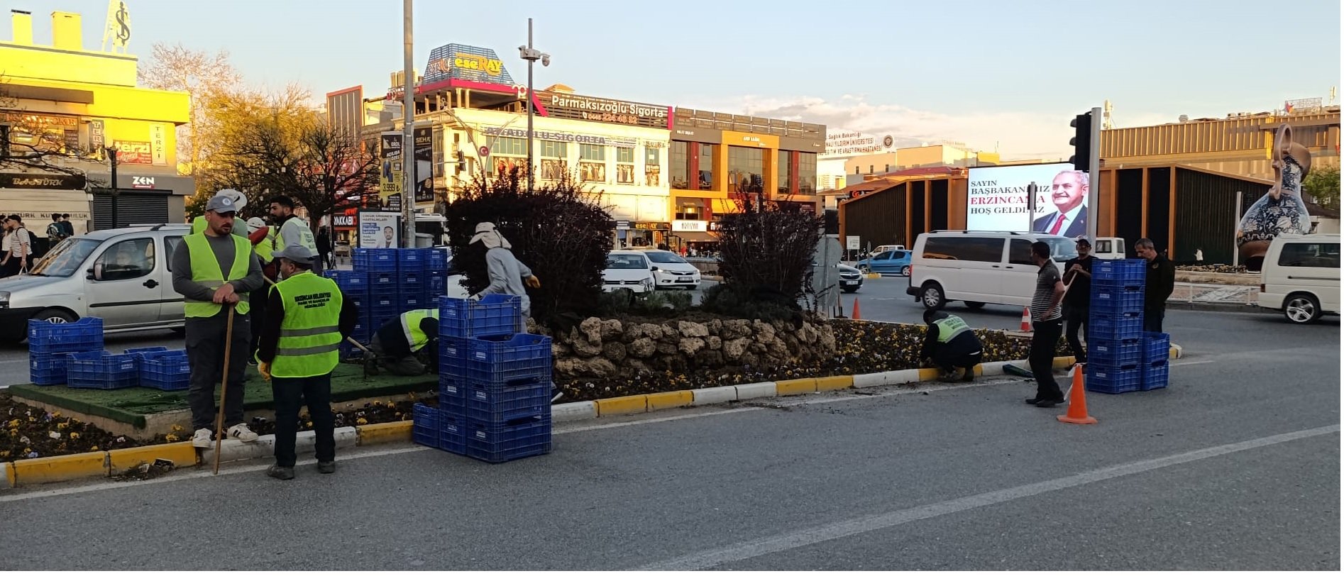 Erzincan’ın Kalbi Renk Cümbüşüne Bürünüyor3