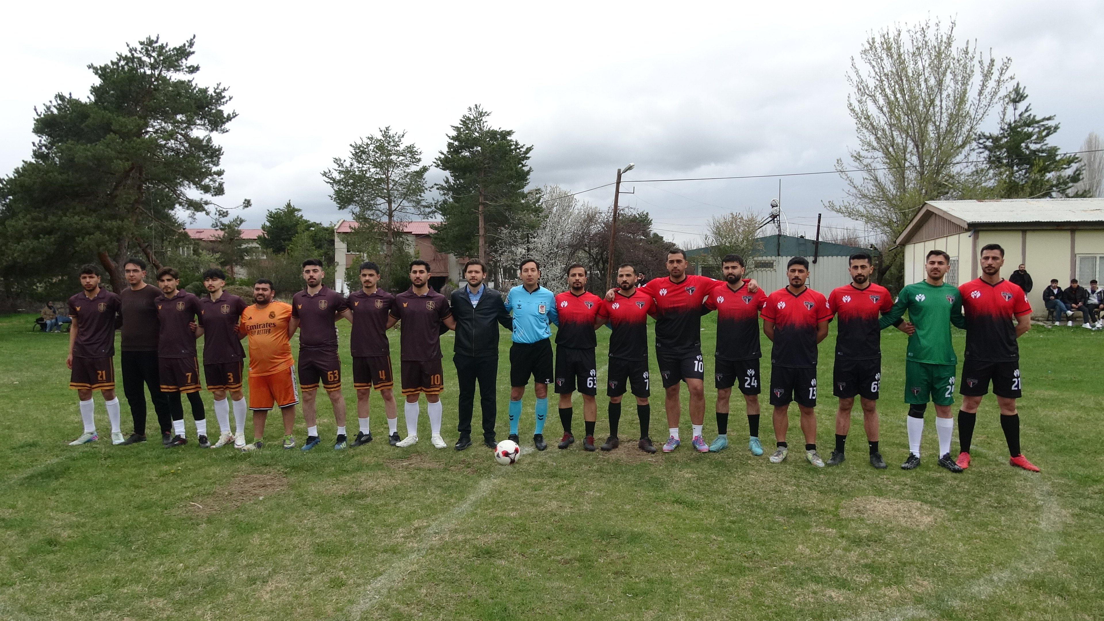Geleceğin Hukukçuları Yeşil Sahada Erzincan’da Maslahat Kupası Heyecanı