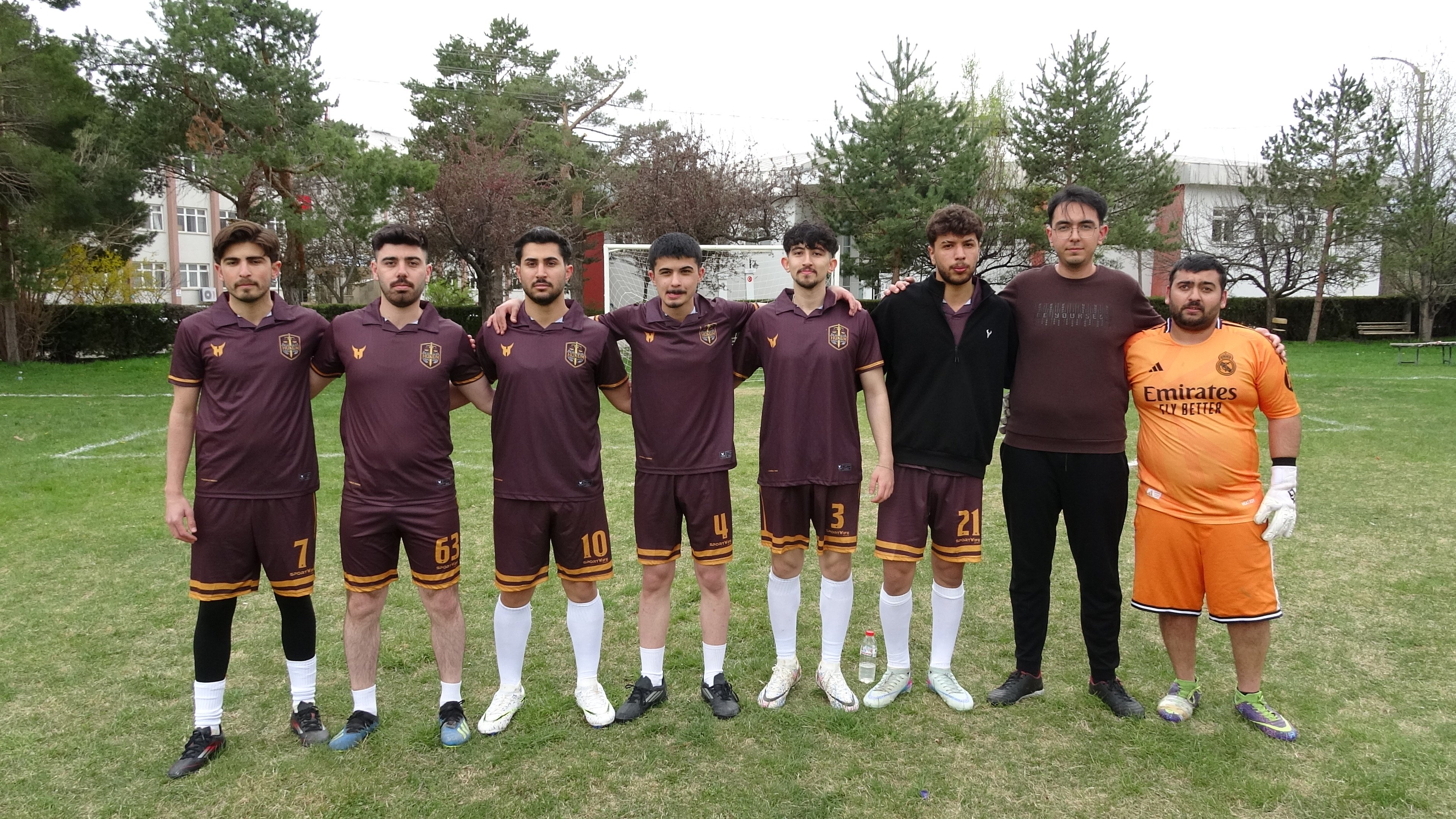 Geleceğin Hukukçuları Yeşil Sahada Erzincan’da Maslahat Kupası Heyecanı4