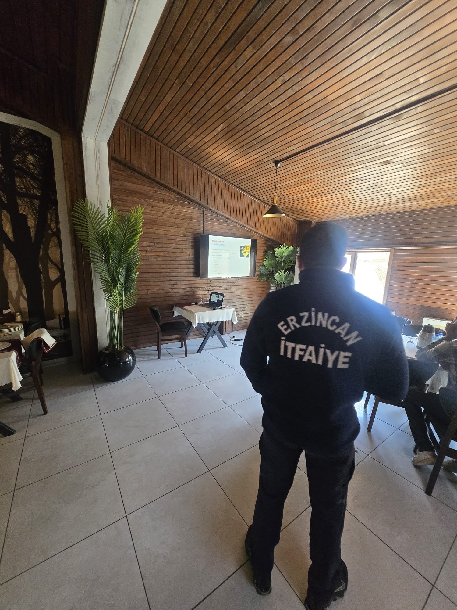 Kıvılcıma Karşı Seferberlik Otel Personeline Yangın Eğitimi5