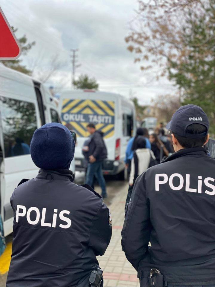 Okul Önlerinde Alarm (1)