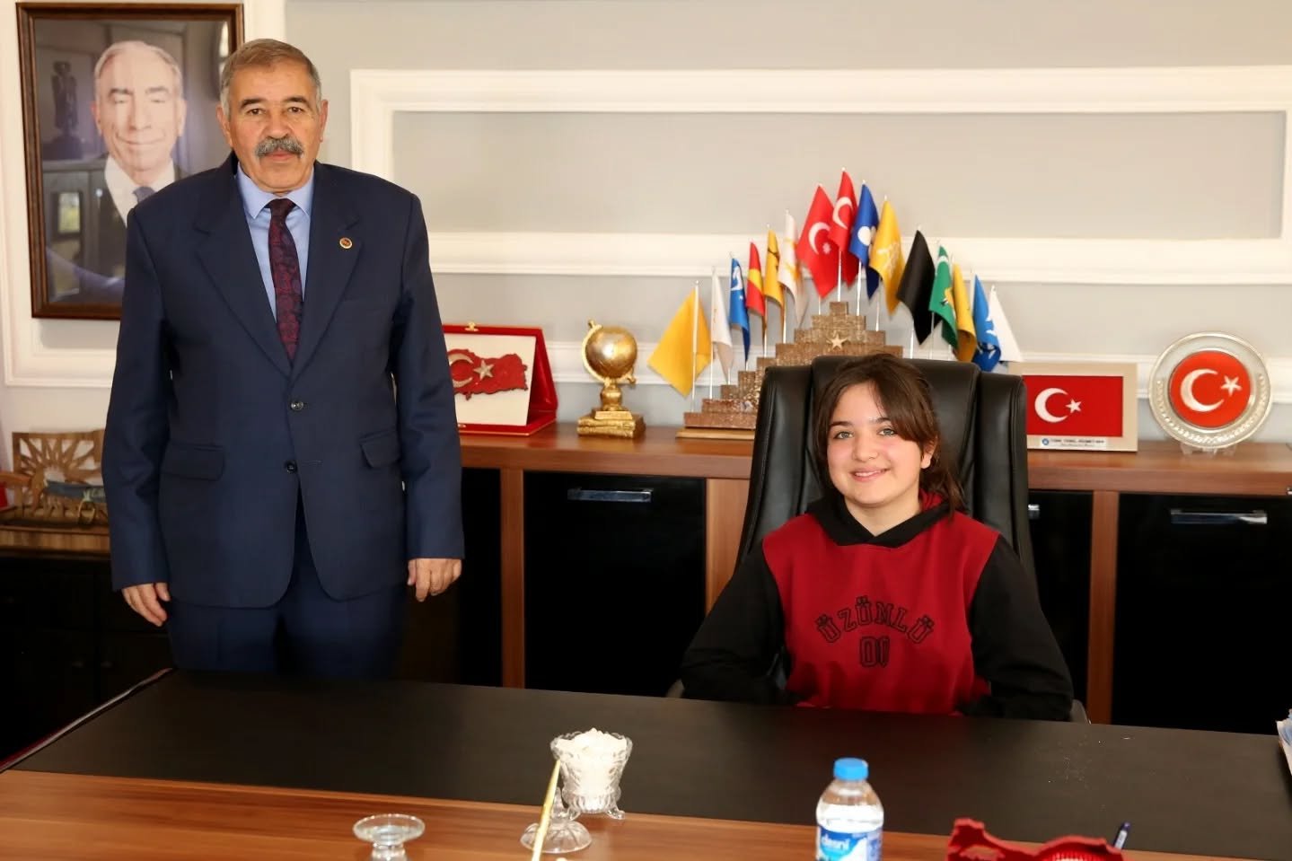 Üzümlüde Başkan Değişti (3)