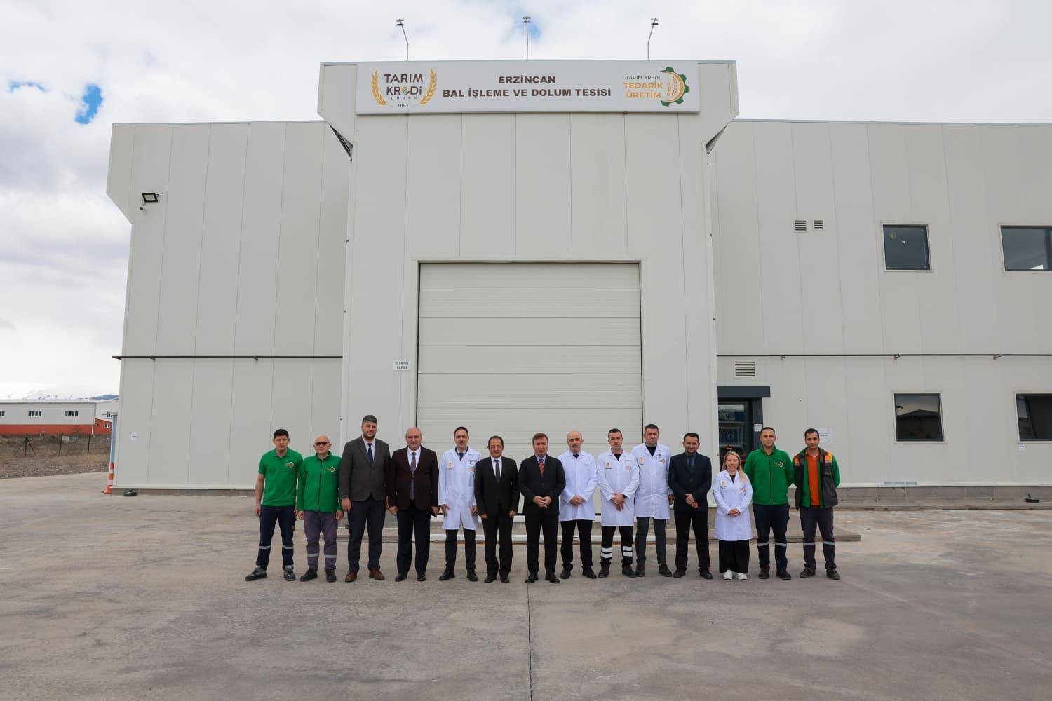 Vali Tarım Kredi Bal Ziyareti (1)