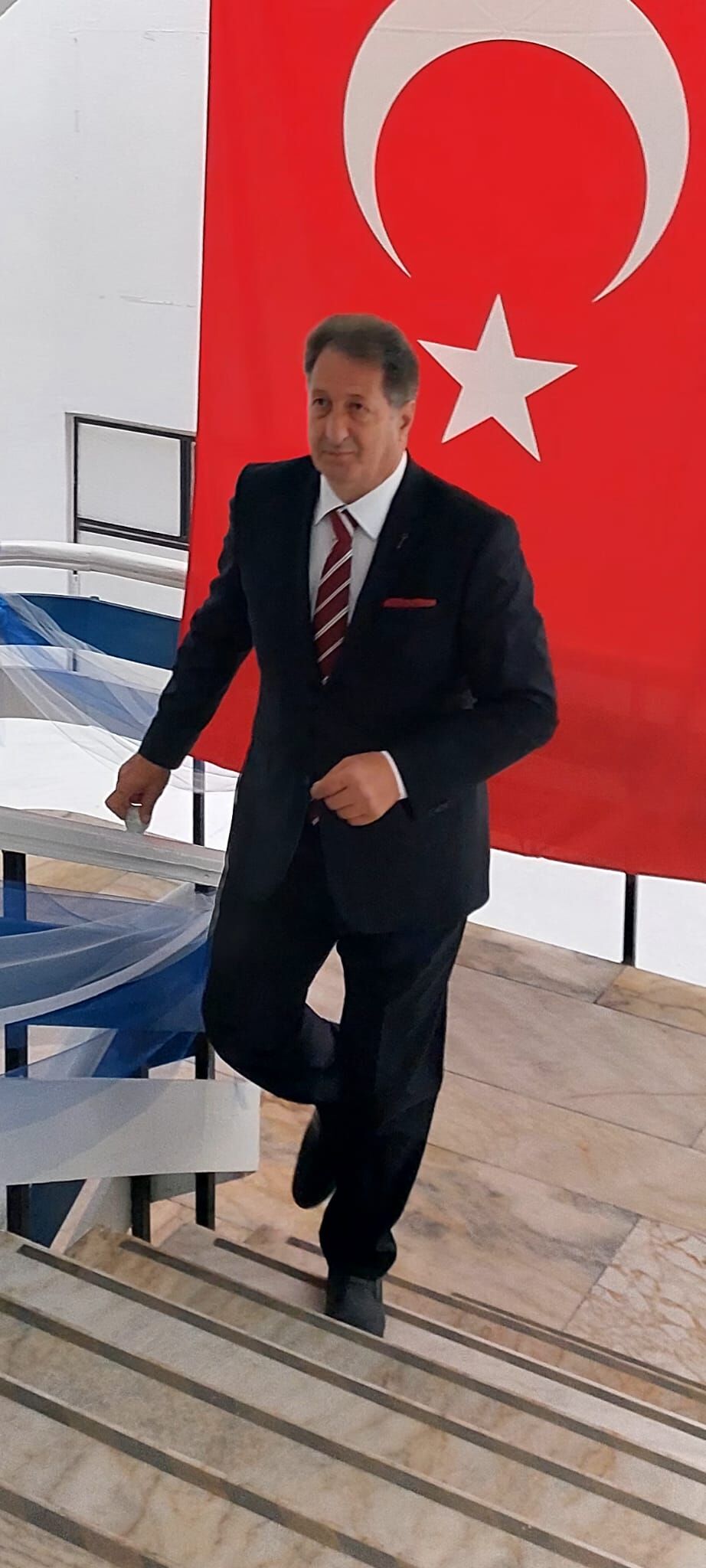 Ay Yıldıza Uzanan Ele Set Bu Hadsizliğin Bahanesi Olamaz!1