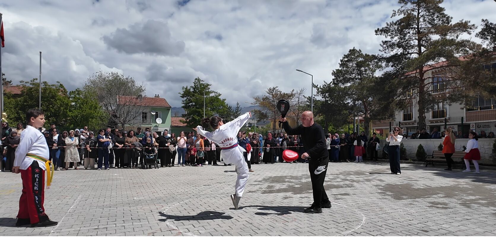 Ertelenen Bayram Coşkusu Erzincan’da Patladı7