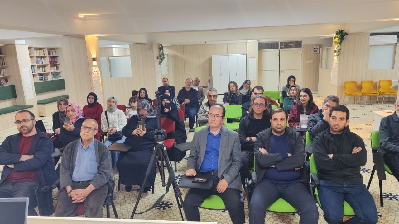 Erzincan Ağzıyla Yazılan Şiirler Dinleyenleri Mest Etti 3