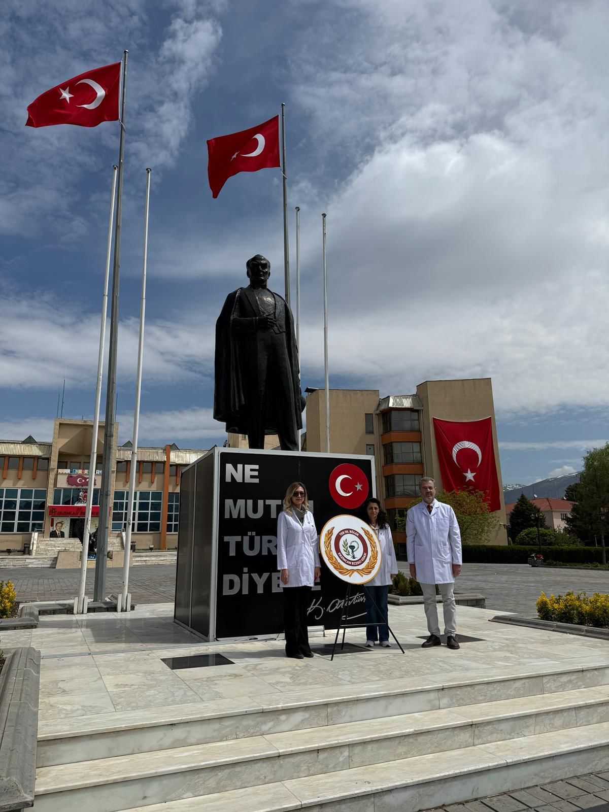 Erzincan Eczacılar Günü
