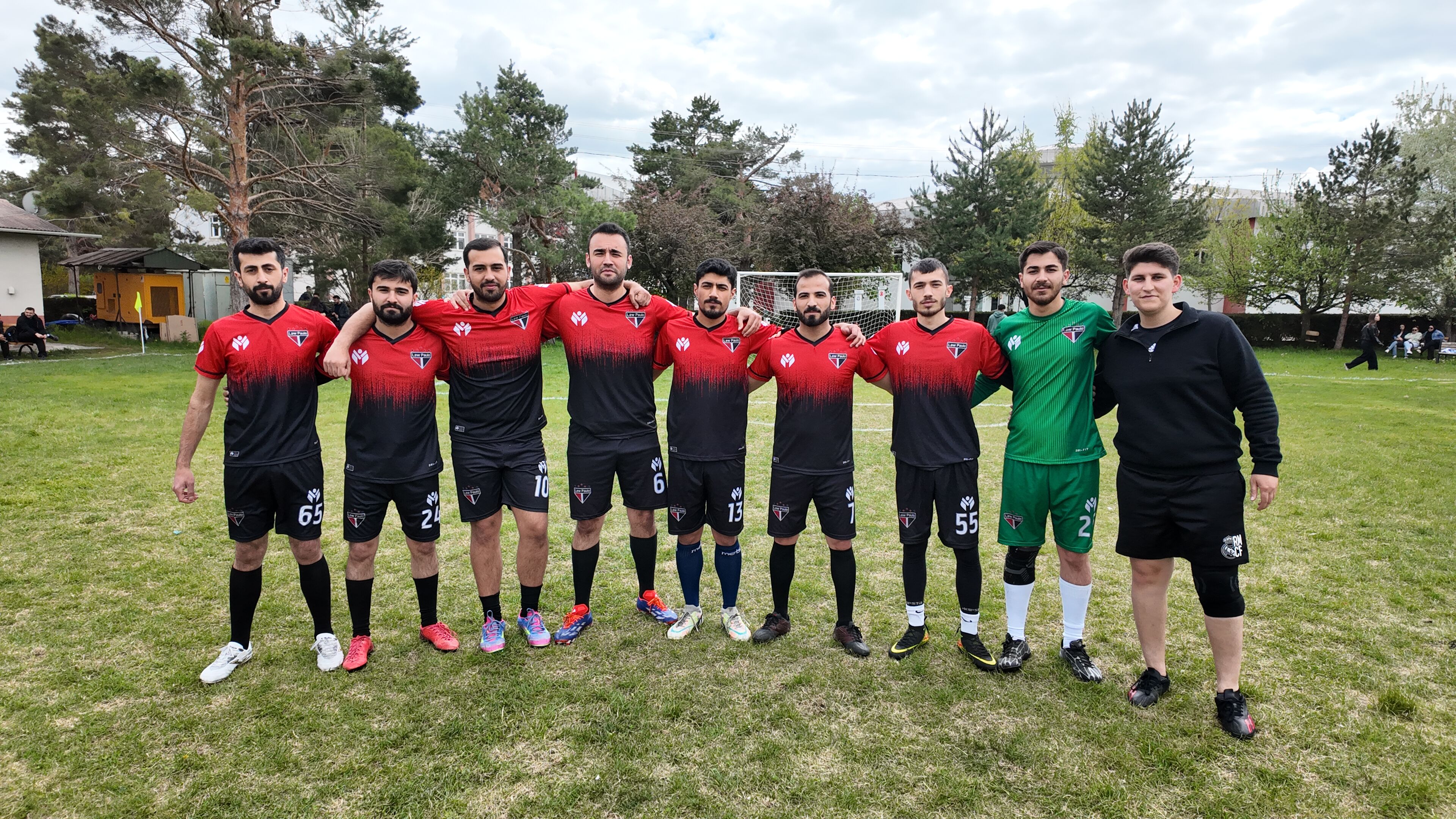 Erzincan Hukuk Fakültesinde Nefesler Tutuldu Şampiyonluk Tek Golle Geldi!2