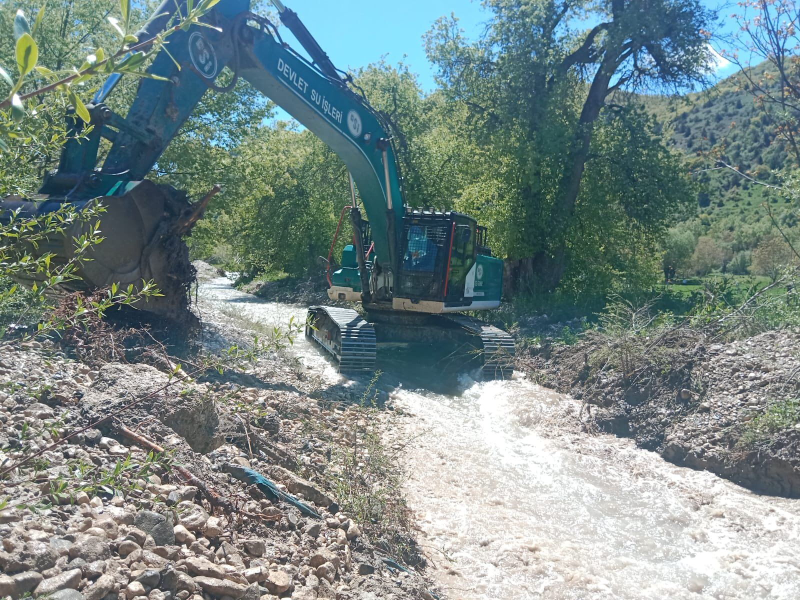 Erzincan'da Aşırı Yağış Sonrası Dsi̇’den Hızlı Müdahale (3)