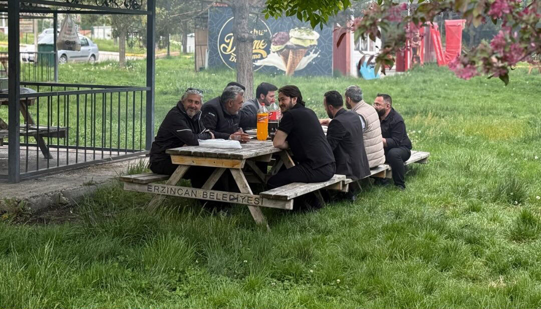 Erzincan'da Mesleki Gelişim Kursiyerleri Piknikte Buluştu.1