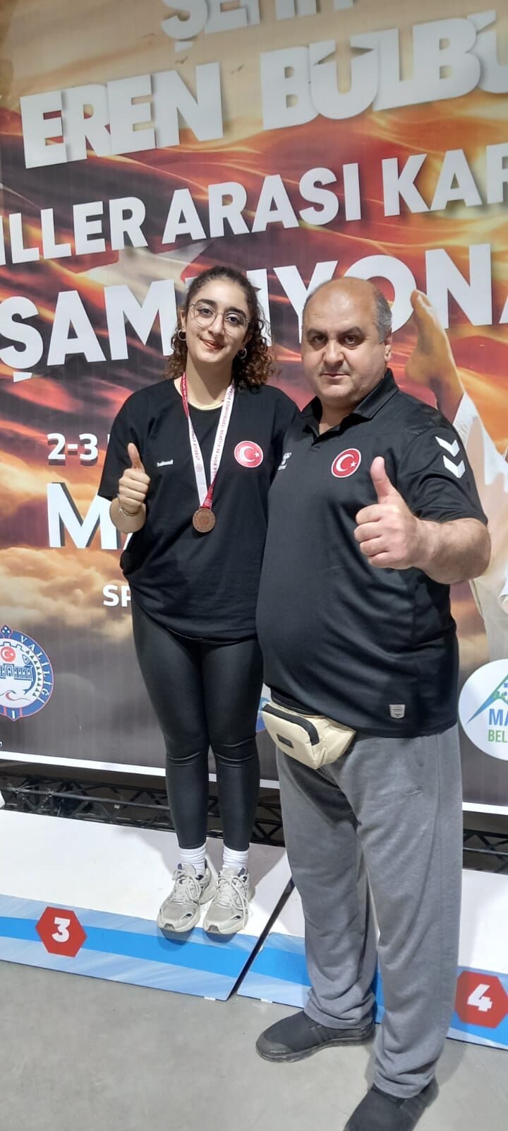 Erzincan'da Trabzon'a Karate Rüzgarı 2. Şehit Eren Bülbül Şampiyonası'nda Sporcularımızdan Gururlandıran Başarı!2