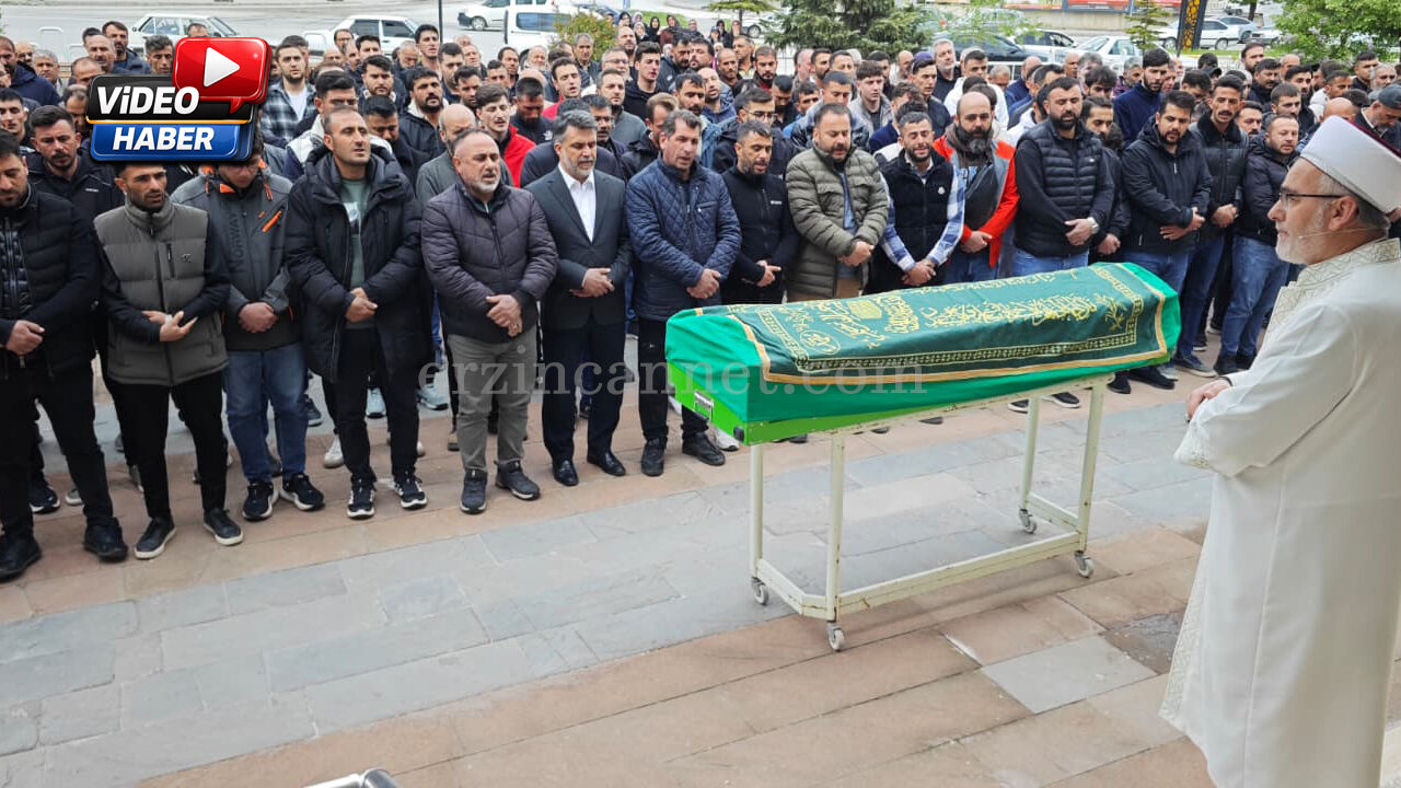 Erzincanlı Genç En Son Annesiyle Görüşmüştü