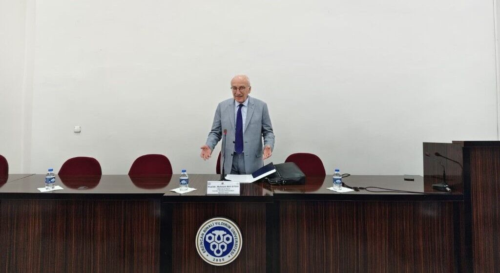 Prof. Dr. Mehmet Akif Aydın Erzincan'da Konuştu.. (3)